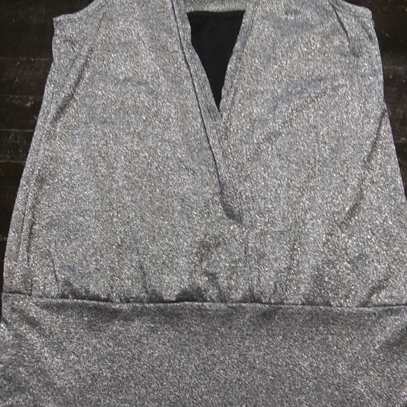 Tank top - Picture 2 of 4